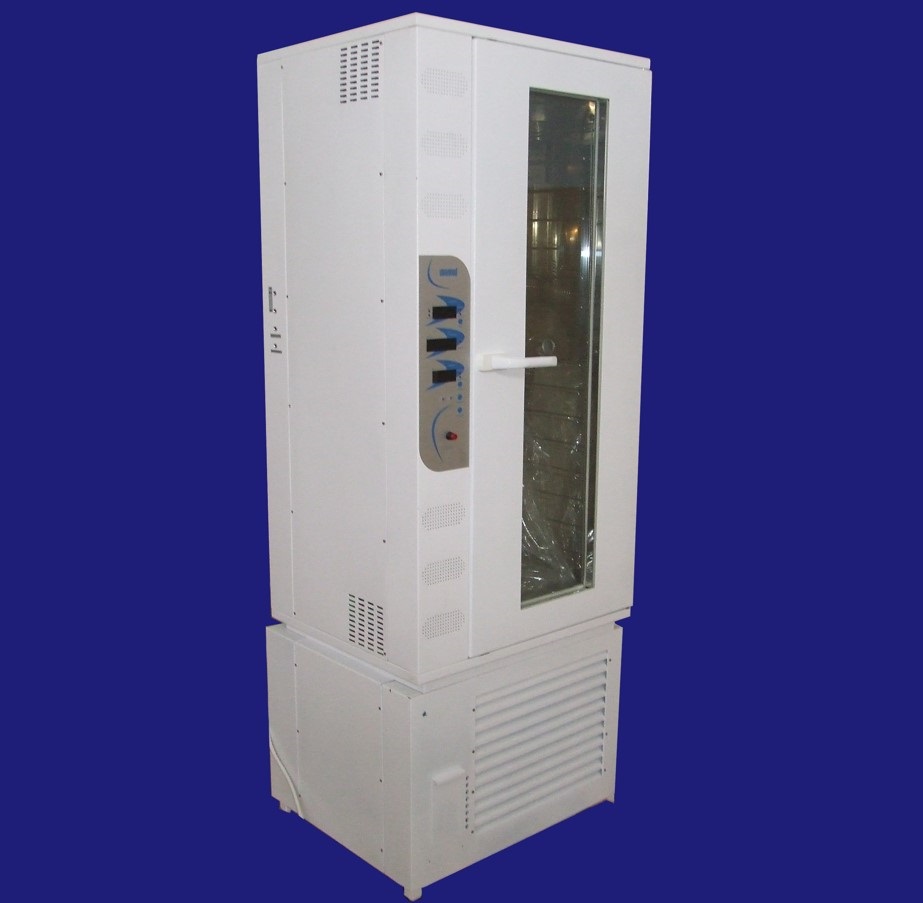 Komory klimatyczne WAMED KBK-140W