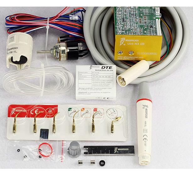 Skalery stomatologiczne Woodpecker UDS-N3 LED