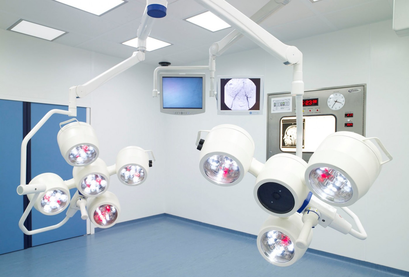 Lampy operacyjne pojedyncze Brandon-Medical Galaxy HD-LED