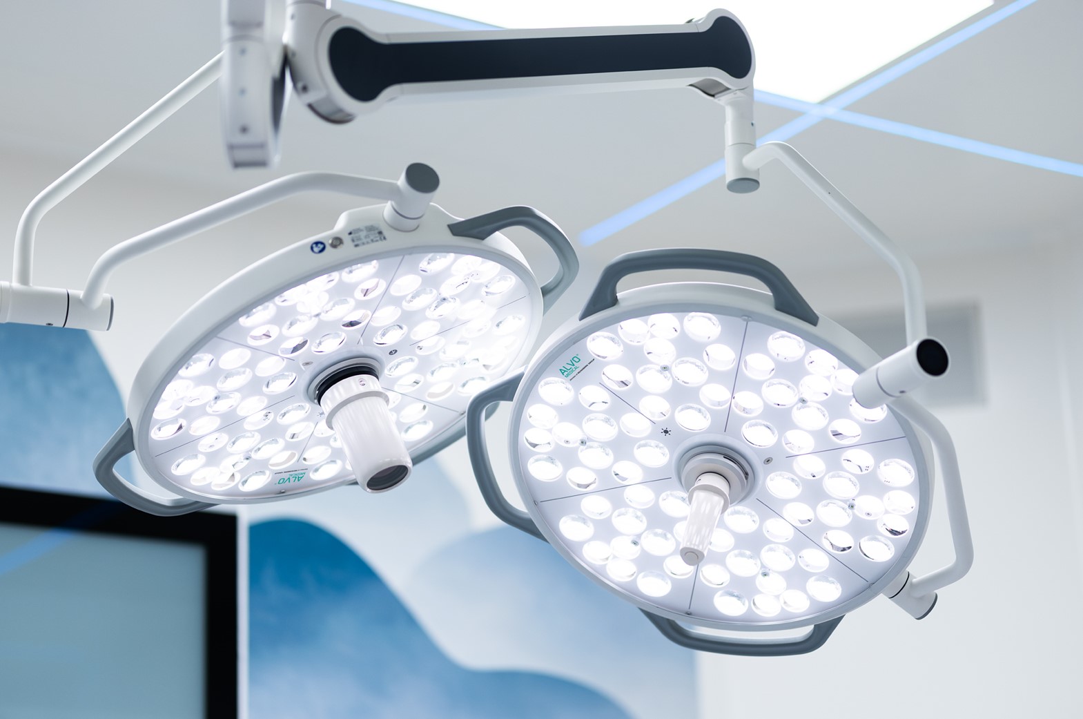 Lampy operacyjne potrójne ALVO Vela Plus
